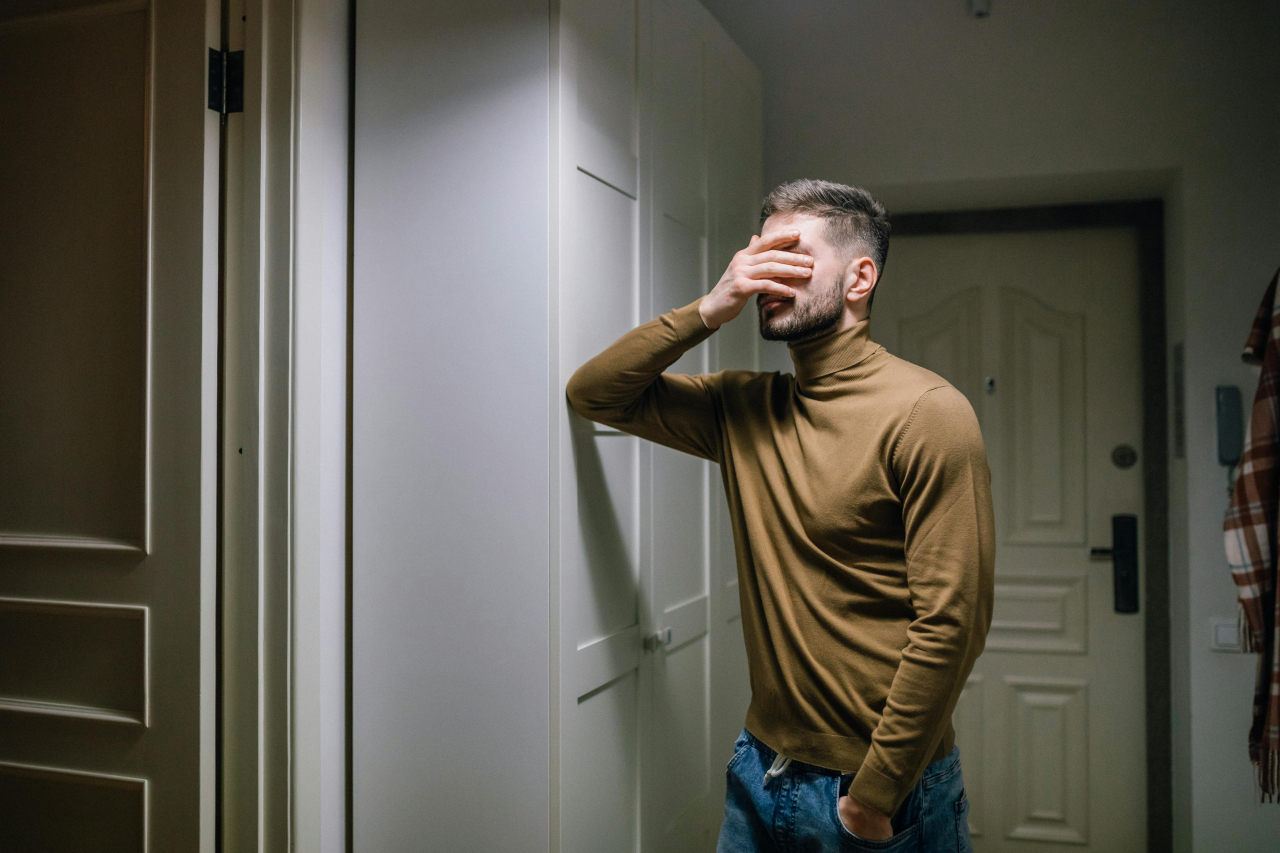 ふてくされる男性は話し合いができない